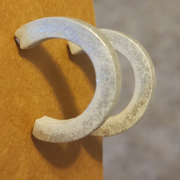 Silver glitter clay hoop earrings - Picture 3 of 10